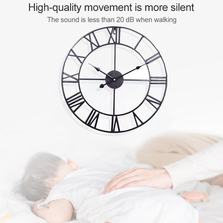 Đồng hồ treo tường trang trí phòng khách phong cách cổ điển bằng sắt tròn số La Mute 60cm (Màu trắng), 50cm