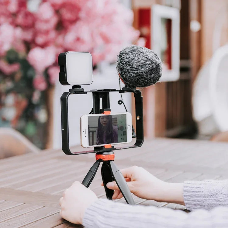 Bộ Giá Đỡ Có Micro & Chân Máy YELANGU PC204 YLG1801D Đèn LED Selfie Phát Trực Tiếp Vlogging Video Smartphone Tay Cầm Ổn Định, PC204