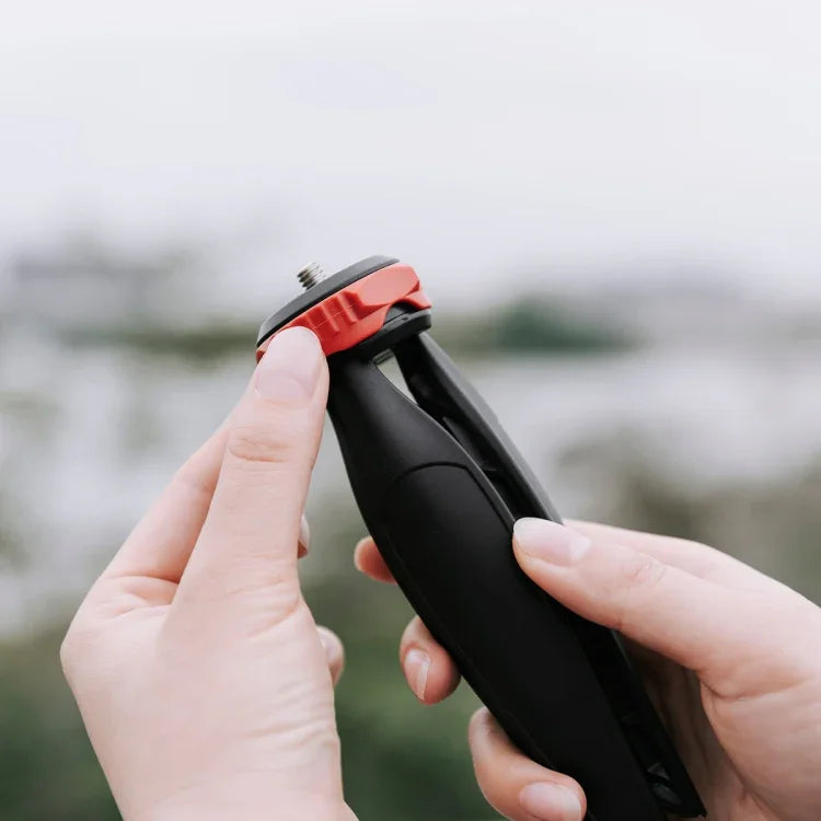 Bộ Giá Đỡ Có Micro & Chân Máy YELANGU PC204 YLG1801D Đèn LED Selfie Phát Trực Tiếp Vlogging Video Smartphone Tay Cầm Ổn Định, PC204
