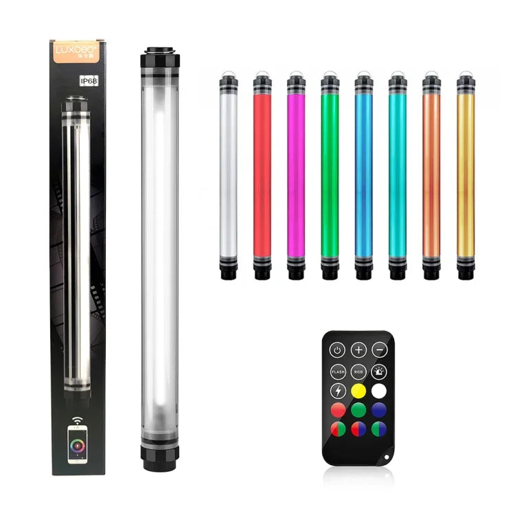 Đèn LED thanh chiếu sáng ảnh màu RGB chuyên nghiệp LUXCeO P7RGB điều khiển qua APP, điều chỉnh nhiệt độ màu, chống nước, đèn LED cầm tay với điều khiển từ xa, P7RGB Pro