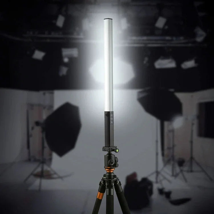 Đèn LED Cầm Tay LUXCeO Q508A 8 Màu Đèn LED Chiếu Sáng Video Chống Nước Đèn LED Bù Sáng Có Điều Khiển Từ Xa, Q508A