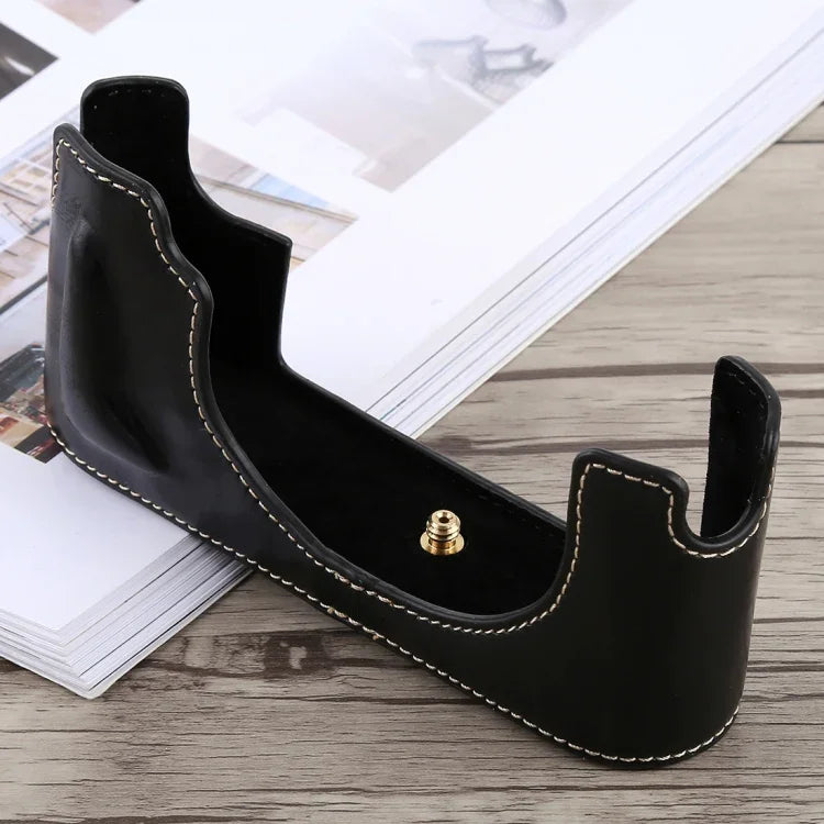 1/4 inch Thread PU Leather Camera Half Case Base for Leica M10, For Leica M10