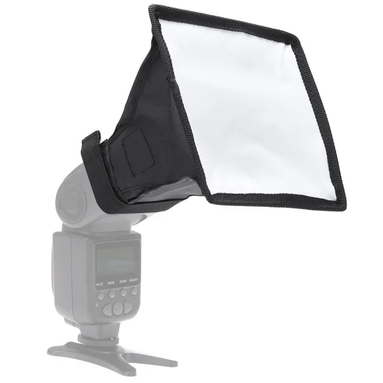Hộp mềm gấp gọn cho đèn flash di động, không kèm giá đỡ đèn flash, kích thước: 15 x 17 cm (Đen + Trắng), hình chữ nhật 15x17cm