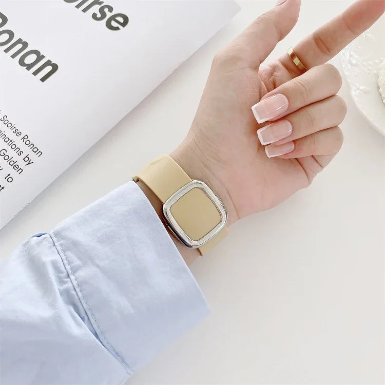 Dây đồng hồ silicone thay thế kiểu hiện đại cho Apple Watch Series 6 & SE & 5 & 4 44mm / 3 & 2 & 1 42mm, Khóa màu đen, Khóa vàng hồng, Khóa bạc