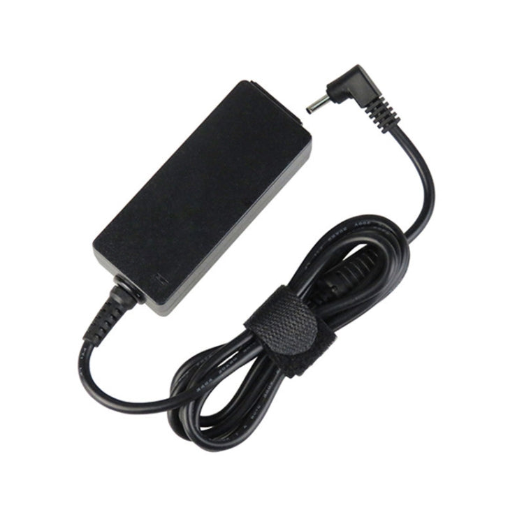Adapter nguồn 12V 1.5A ZH-65-215 cho laptop Acer, chiều dài dây: 1.5m