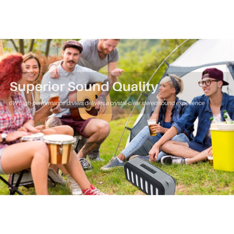 Loa Bluetooth NewRixing NR-2013 TWS hình ống xả xe hơi