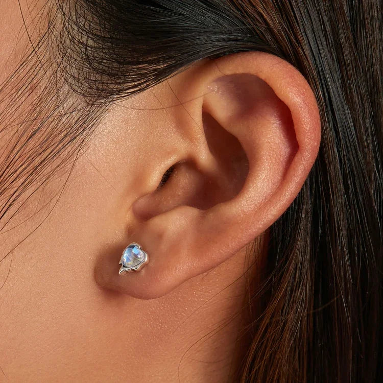 Bông tai nữ bạc S925 Sterling hình trái tim đá mặt trăng, Trái tim đá mặt trăng