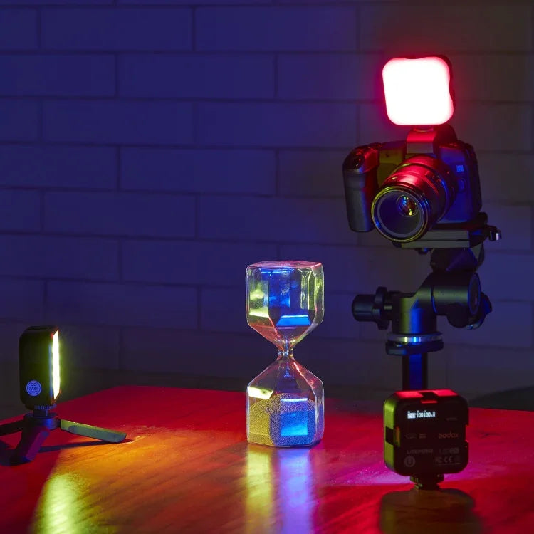 Đèn chiếu sáng video LED RGB Godox LED-6R, LED-6R