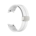 Dây đồng hồ silicone khóa bạc gập, Dành cho Samsung Galaxy Watch5 40&44mm / Pro 45mm