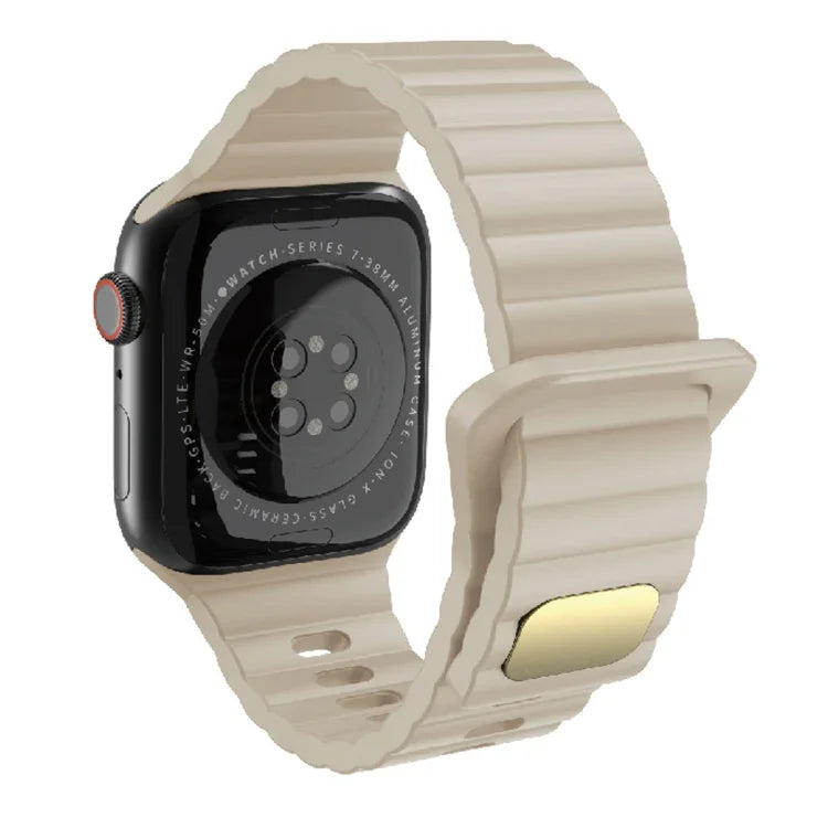 Dây đồng hồ silicone thoáng khí, thân thiện với da cho Apple Watch, Ultra 49mm / Series 8&7 45mm / SE 2&6&SE&5&4 44mm / 3&2&1 42mm, Series 8&7 41mm / SE 2&6&SE&5&4 40mm / 3&2&1 38mm