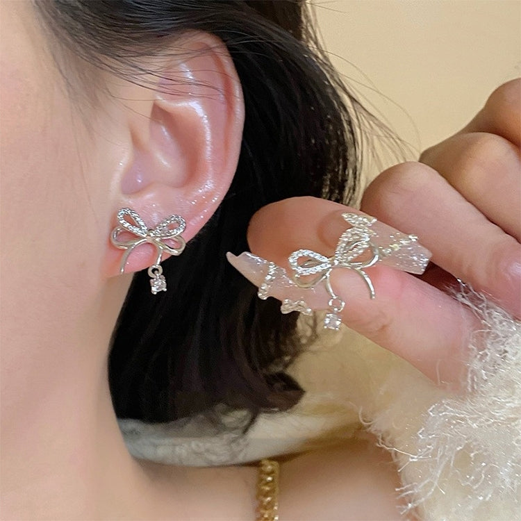 Bông tai đôi lớp ngọc trai sang trọng nhẹ phong cách quý phái nữ, kim cương, EH1490, EH0668, EH1595, EH1220, EH1509, EH1667, EH1291, EH1661, EH1671, EH1666, EH0829, EH0820, EH1649, EH1485, EH1560, EH1662, EH1650, EH1631, EH1628, EH0997, EH0518, EH1543...