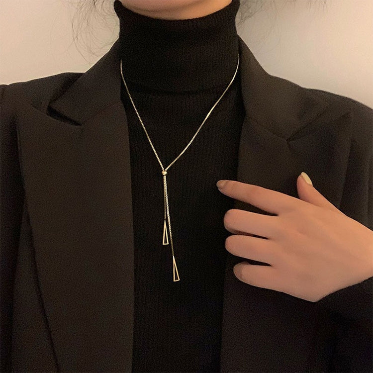Dây chuyền thép titan chữ cái đa năng nữ, xích xoắn, XL2001, XL1951, XL1400, XL1437, XL2010, XL1505, XL1839, XL1864, XL1502, XL1570, XL1170, XL1459, XL1788, XL1780, XL1946, XL1089, XL1958, XL1983, XL1941, XL1944, XL1090, XL1114, XL1791, XL179...