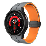 Dây đồng hồ silicone khóa gập từ tính hai màu, dành cho Samsung Galaxy Watch 6 / 6 Classic