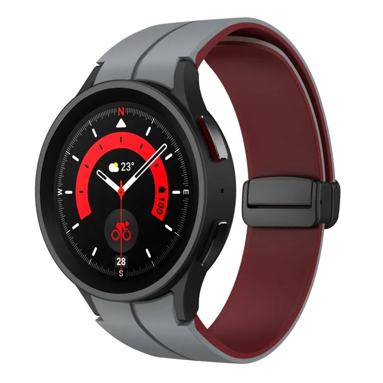 Dây đồng hồ silicone khóa gập từ tính hai màu, dành cho Samsung Galaxy Watch 6 / 6 Classic