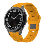 Dây đồng hồ silicone khóa ngược họa tiết bóng đá, Dành cho Samsung Galaxy Watch 6 / 6 Classic