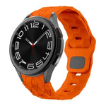 Dây đồng hồ silicone khóa ngược họa tiết bóng đá, Dành cho Samsung Galaxy Watch 6 / 6 Classic
