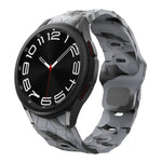 Dây đồng hồ silicone khóa ngược họa tiết bóng đá, Dành cho Samsung Galaxy Watch 6 / 6 Classic