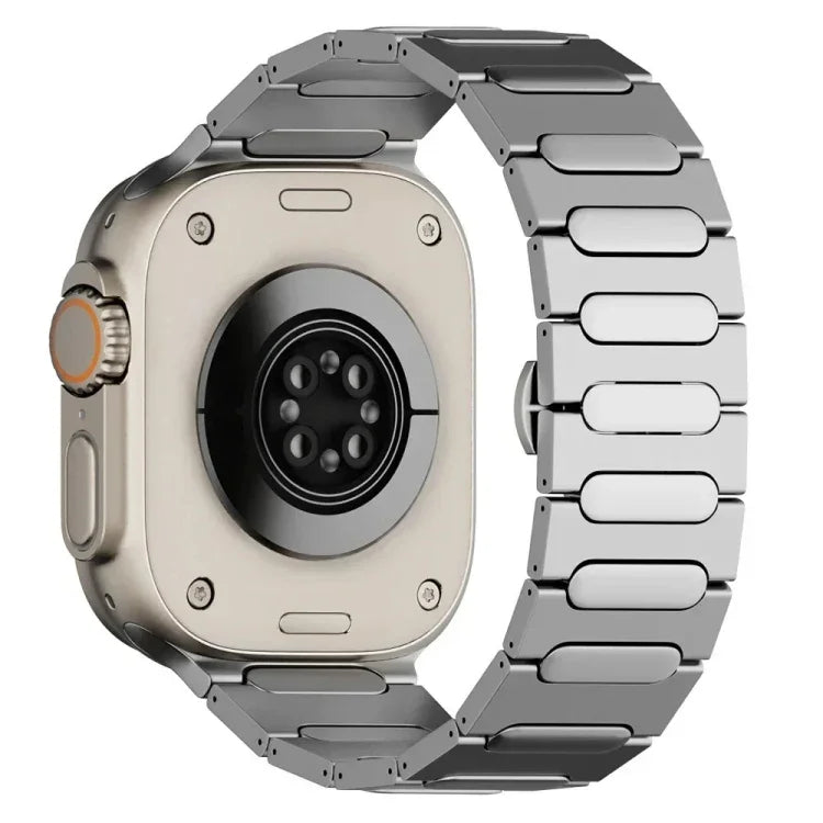 Dây đồng hồ hợp kim titan khóa bướm oval, Dành cho Apple Watch SE 2023 44mm, Dành cho Apple Watch Ultra 2 49mm, Dành cho Apple Watch Series 9 45mm, Dành cho Apple Watch Ultra 49mm, Dành cho Apple Watch Series 8 45mm, Dành cho Apple Watch SE 2022 44mm
