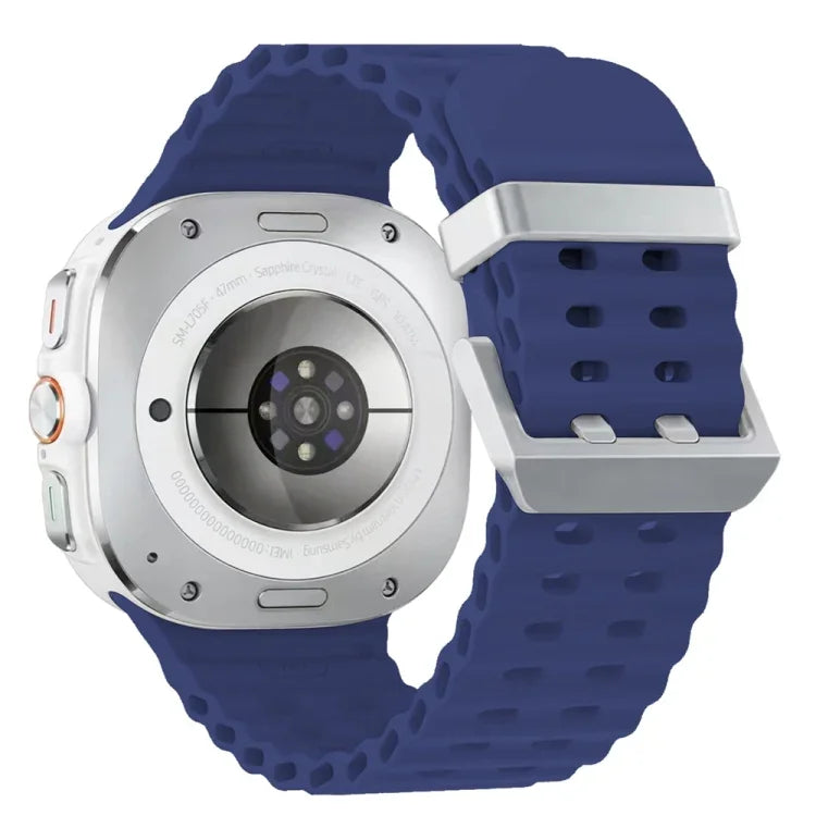 Dây đồng hồ silicone khóa đôi bạc Ocean, cho Samsung Galaxy Watch Ultra 47mm / Ultra 2025