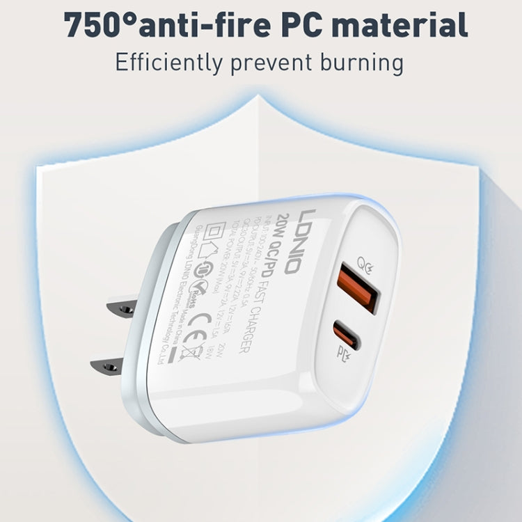 Bộ sạc nhanh QC3.0 / PD20W USB + Type-C LDNIO Q229 kèm cáp USB sang 8 Pin dài 1m, phích cắm EU, phích cắm UK, phích cắm US