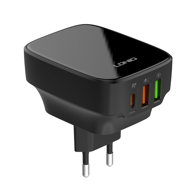 Bộ sạc 32W LDNIO Q334 cổng Type-C + đôi USB kèm cáp USB-C / Type-C sang USB-C / Type-C dài 1m, phích cắm EU, phích cắm UK, phích cắm US