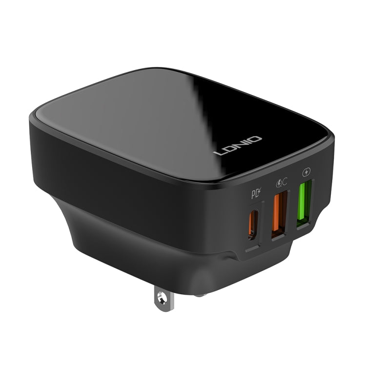Bộ sạc 32W LDNIO Q334 cổng Type-C + đôi USB kèm cáp USB-C / Type-C sang USB-C / Type-C dài 1m, phích cắm EU, phích cắm UK, phích cắm US