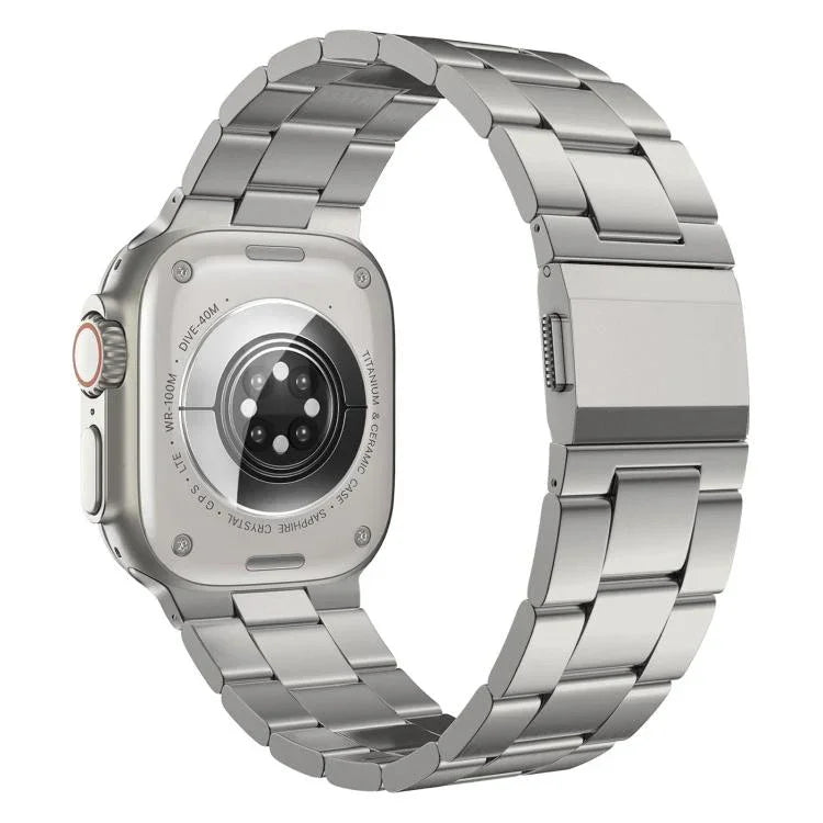 Dây đồng hồ hợp kim titan ba mắt xích khóa Norman, dành cho Apple Watch 46mm / 49mm / 45mm / 44mm