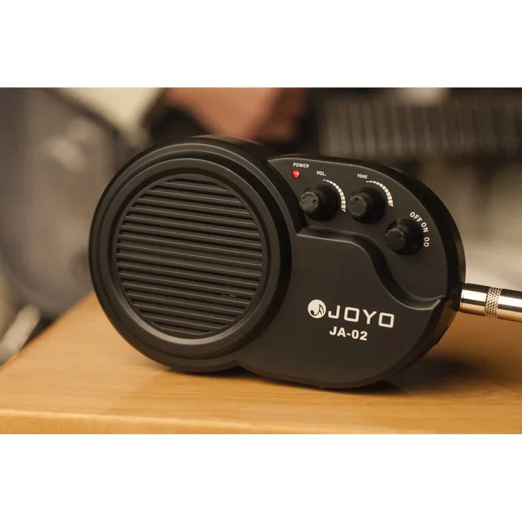 Ampli guitar mini JOYO JA-02 3W với loa, điều khiển âm lượng, âm sắc và méo tiếng, JA-02