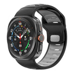 Dây đồng hồ silicone hai màu sọc, dành cho Samsung Galaxy Watch Ultra 47mm / Ultra 2025