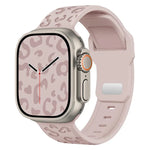 Dây đồng hồ silicone khóa lõm họa tiết báo, dành cho Apple Watch 46mm / 49mm / 45mm / 44mm, dành cho Apple Watch 42mm / 41mm / 40mm / 38mm