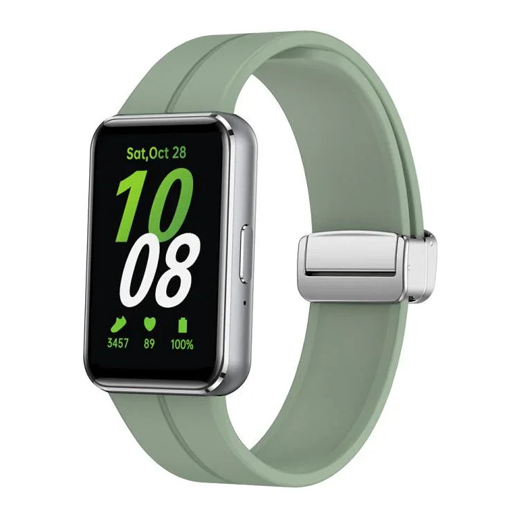 Dây đồng hồ silicone khóa gập nam châm màu bạc, Dành cho Samsung Galaxy Fit 3