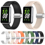 Dây đồng hồ silicone khóa gập nam châm màu bạc, Dành cho Samsung Galaxy Fit 3