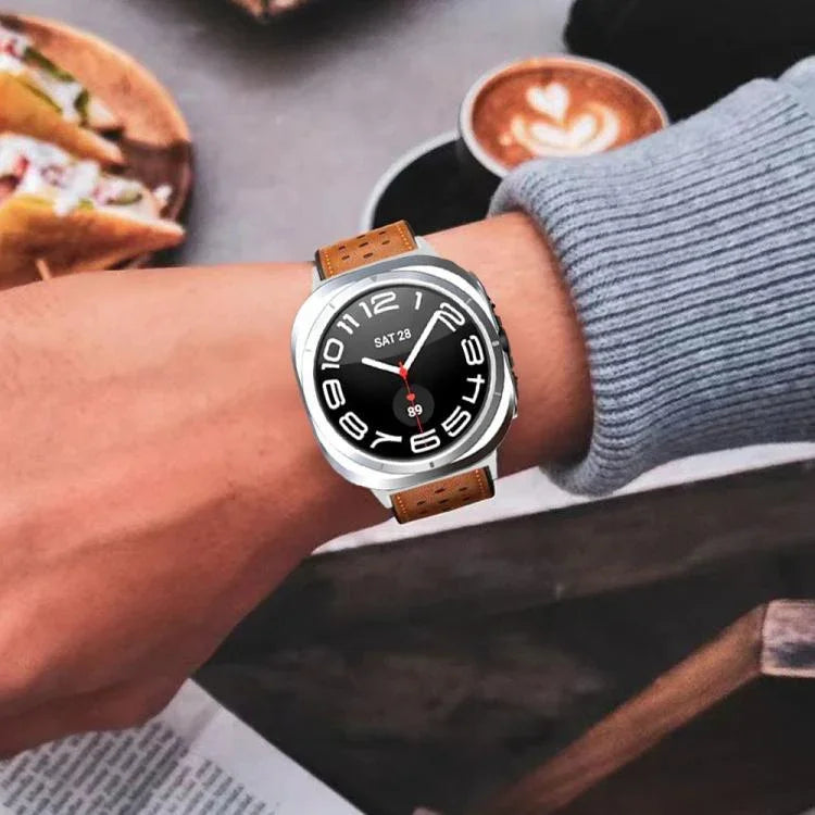 Dây đồng hồ da cổ điển có lỗ, dành cho Samsung Galaxy Watch Ultra 47mm / Ultra 2025