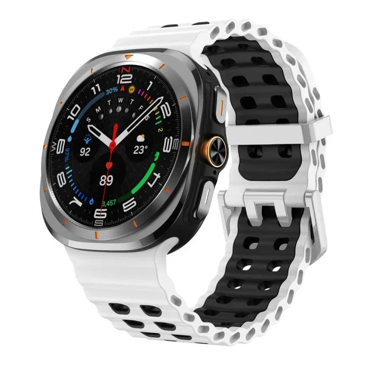 Dây đồng hồ silicone hai màu lỗ đôi khóa bạc Ocean, Dành cho Samsung Galaxy Watch Ultra / Ultra 2025