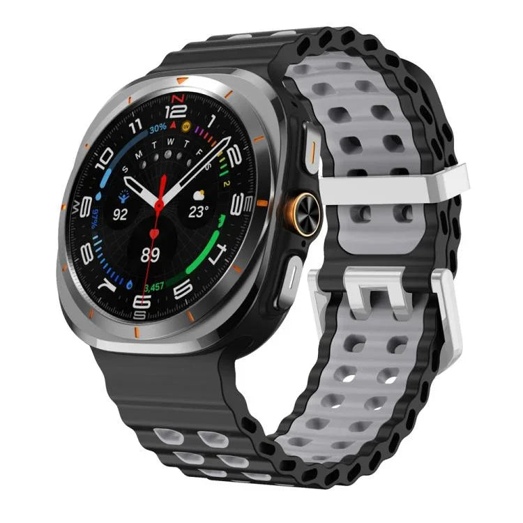 Dây đồng hồ silicone hai màu lỗ đôi khóa bạc Ocean, Dành cho Samsung Galaxy Watch Ultra / Ultra 2025