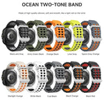 Dây đồng hồ silicone hai màu lỗ đôi khóa bạc Ocean, Dành cho Samsung Galaxy Watch Ultra / Ultra 2025