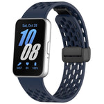 Dây đồng hồ silicone khóa nam châm đen kiểu lỗ xDfind, Dành cho Samsung Galaxy Fit3