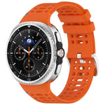 Dây đồng hồ silicone lỗ thoáng khóa bạc hợp kim xDfind, dành cho Samsung Galaxy Watch8 / Watch8 Classic