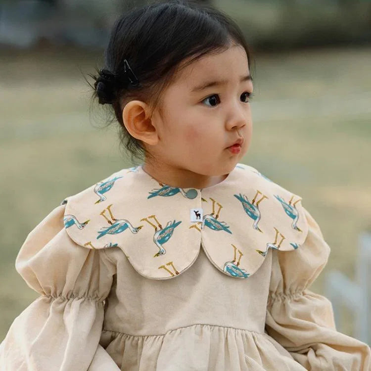 Khăn yếm hình cánh hoa Benzdeer cho trẻ sơ sinh, khăn lau nước bọt, hình trái tim, caro đỏ xanh sóng, nơ sóng, caro màu lớn, sọc hồng vàng, sọc hồng xanh, hoa caro cổ điển, bướm cổ điển, hoa đường kẻ cổ điển, ô cổ điển, dụng cụ