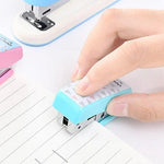 Deli Dập ghim hình học văn phòng phẩm sáng tạo, Dập ghim thời trang nhiều màu cho trường học và văn phòng nhỏ, Kích thước: 4.9*2.2cm, Giao màu ngẫu nhiên, 4.9x2.2cm