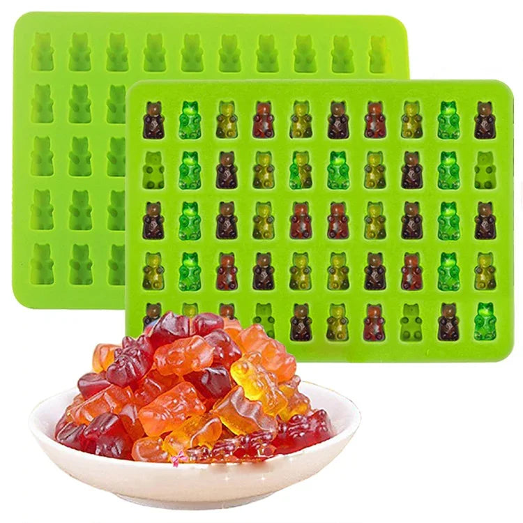 Bộ 2 khuôn silicone hình gấu nhỏ 50 lỗ làm socola, khuôn bánh quy, khuôn kẹo, giao màu ngẫu nhiên, kích thước: 19*13.7*1cm, 50 ô
