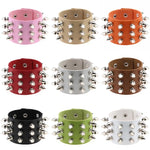 2 chiếc vòng tay da 3 hàng đinh tán đầu nhọn phóng đại phong cách punk kiểu châu Âu và Mỹ, giao màu ngẫu nhiên
