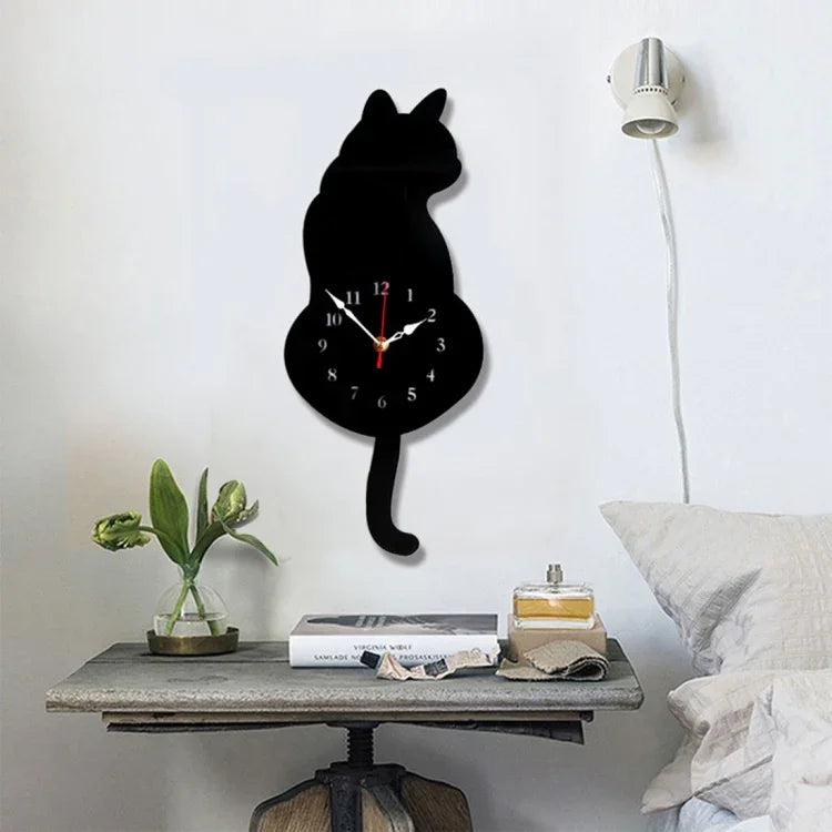 Đồng hồ treo tường hình con mèo chạy bằng pin trang trí phòng ngủ và văn phòng 42x18cm với đuôi đung đưa