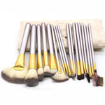Bộ Dụng Cụ Cọ Trang Điểm Đẹp Cao Cấp 18 trong 1 Màu Be, Kích Thước: 25*46cm