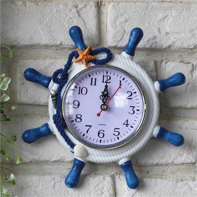 Đồng hồ treo tường trang trí phòng khách hình bánh lái tàu bằng gỗ, Kích thước: 22*22*2.5cm, HC5673A, HC5673B