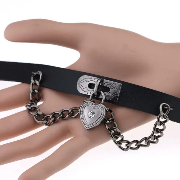 Vòng cổ choker vòng tay khóa hình trái tim bằng da phong cách punk Harajuku châu Âu và Mỹ, Giao màu ngẫu nhiên, TXXQ05