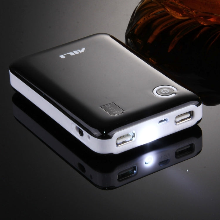 Dùng cho iPhone, iPad, Samsung, LG, Sony Ericsson, MP4, PSP, máy ảnh, không bao gồm pin (giao màu ngẫu nhiên), dùng cho 4 pin 18650