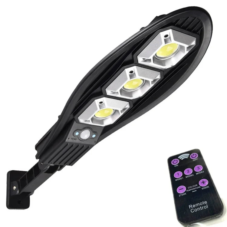 Đèn cảm biến chuyển động người sân vườn năng lượng mặt trời LL-63T có điều khiển từ xa, có điều khiển từ xa
