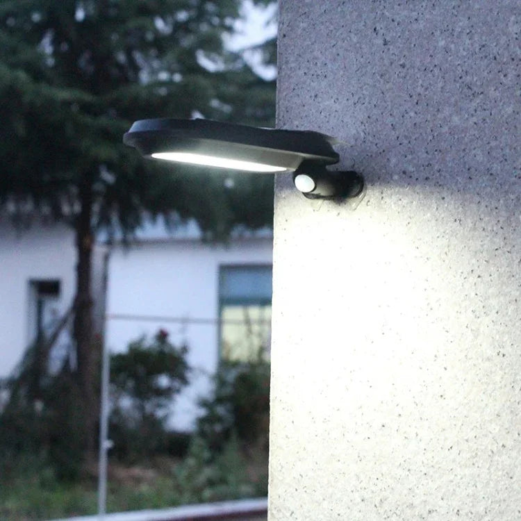 Đèn sân vườn năng lượng mặt trời 18 đèn LED 600LM IP65 chống nước cảm ứng thân đèn đèn đường
