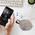 Loa Bluetooth stereo di động X25 thiết kế vải với micrô tích hợp, hỗ trợ gọi rảnh tay & thẻ TF & AUX IN, khoảng cách Bluetooth: 10m